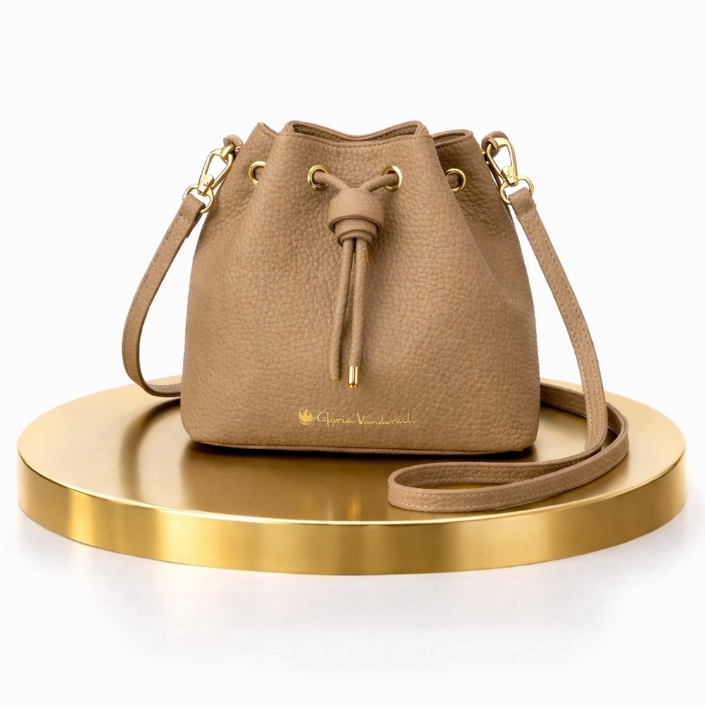 Beautiful CrossBody Bag With Pull String